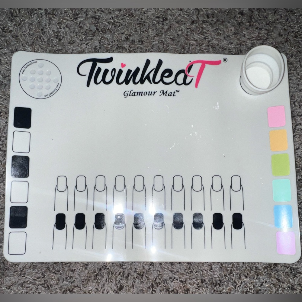 Nail art mat